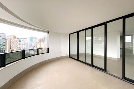 varanda da Sala de apartamento à venda com 4 quartos, 232m² em Vale do Sereno, Nova Lima