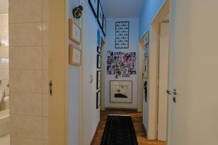 Corredor de apartamento à venda com 4 quartos, 180m² em Savassi, Belo Horizonte