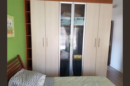 Casa à venda com 3 quartos, 130m² em Jardim Caravelas, São Paulo