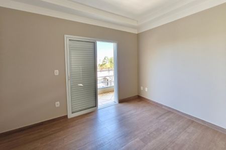 Sala de TV de casa de condomínio à venda com 4 quartos, 600m² em Jardim Nova Europa, Campinas