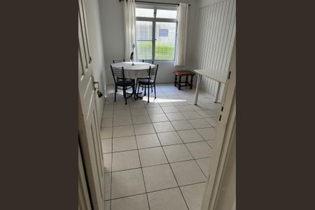 Apartamento para alugar com 3 quartos, 75m² em Trindade, Florianópolis