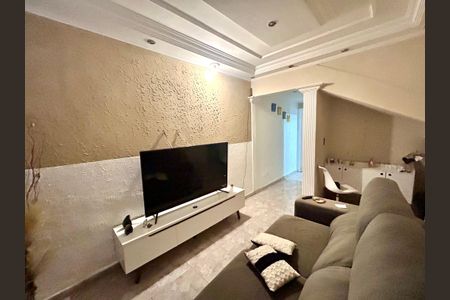 Sala de casa à venda com 3 quartos, 200m² em Jardim America, Guarulhos