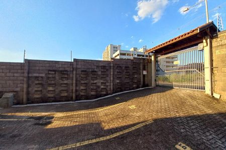 Vista do Quarto 1 de apartamento à venda com 3 quartos, 80m² em Loteamento Parque São Martinho, Campinas