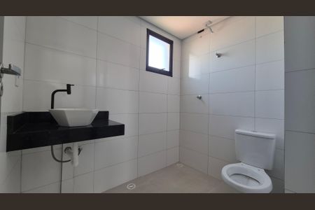 Banheiro de kitnet/studio para alugar com 1 quarto, 20m² em Vila Sao Pedro, Santo André