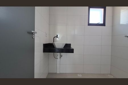 Banheiro de kitnet/studio para alugar com 1 quarto, 20m² em Vila Sao Pedro, Santo André