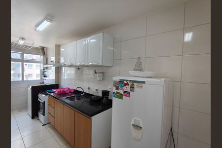 Cozinha e Área de Serviço de apartamento para alugar com 2 quartos, 69m² em Barra Olímpica, Rio de Janeiro