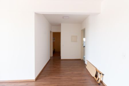Sala de apartamento para alugar com 2 quartos, 56m² em Vila Gomes, São Paulo