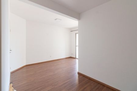 Sala de apartamento para alugar com 2 quartos, 56m² em Vila Gomes, São Paulo