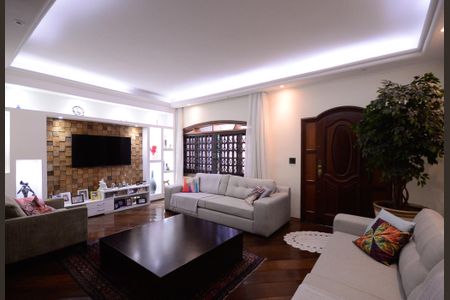 Sala de casa à venda com 3 quartos, 358m² em Vila Moraes, São Paulo