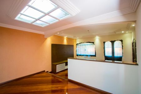 Sala de casa para alugar com 3 quartos, 262m² em Parque Marajoara, Santo André