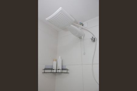 Banheiro de kitnet/studio à venda com 1 quarto, 18m² em Lapa, São Paulo