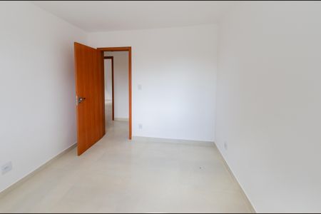 Quarto 1 de apartamento para alugar com 3 quartos, 72m² em Estrela do Oriente, Belo Horizonte