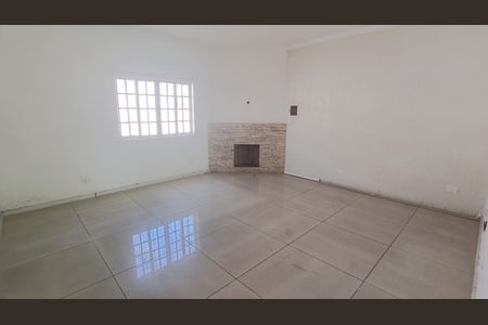 Sala 1 de casa para alugar com 3 quartos, 250m² em Jardim Carlos Cooper, Suzano