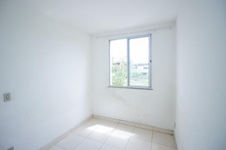 Quarto 2 de apartamento para alugar com 2 quartos, 70m² em Morro do Confisco, Contagem