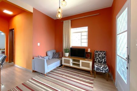 Sala de casa à venda com 2 quartos, 129m² em Concórdia, Belo Horizonte