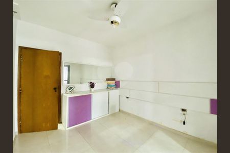 Casa à venda com 4 quartos, 320m² em Vila Gilda, Santo André