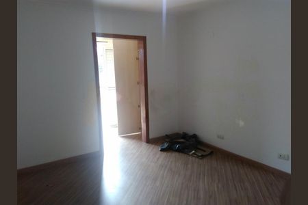 Casa à venda com 3 quartos, 200m² em Jardim Maristela, São Paulo