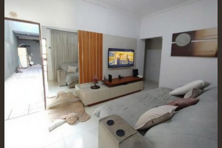 Casa à venda com 3 quartos, 199m² em Jardim Danfer, São Paulo