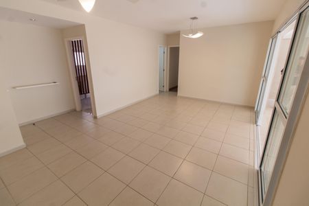 SALA de apartamento à venda com 4 quartos, 137m² em Parque dos Pomares, Campinas