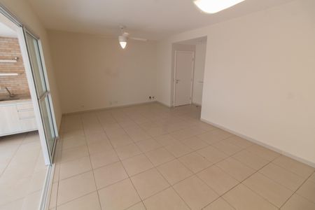 SALA de apartamento à venda com 4 quartos, 137m² em Parque dos Pomares, Campinas