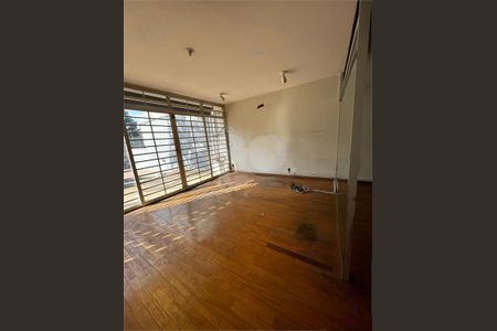 Casa à venda com 4 quartos, 280m² em Vila Andrade, São Paulo