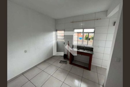 Casa para alugar com 2 quartos, 70m² em Vila Sao Paulo, Ferraz de Vasconcelos