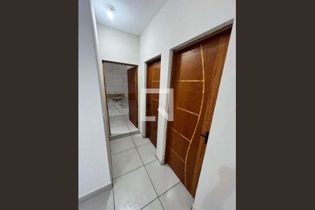 Casa para alugar com 2 quartos, 70m² em Vila Sao Paulo, Ferraz de Vasconcelos