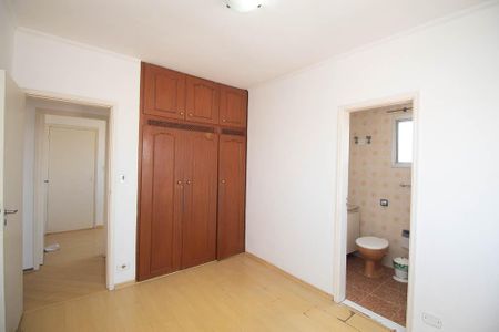 Suíte de apartamento à venda com 3 quartos, 85m² em Vila Gustavo, São Paulo