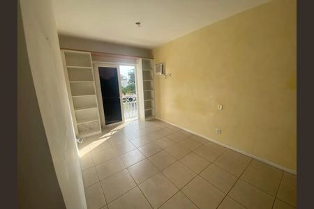 Suíte de apartamento para alugar com 3 quartos, 127m² em Itacoatiara, Niterói