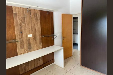 Suíte de apartamento para alugar com 3 quartos, 127m² em Itacoatiara, Niterói