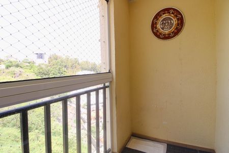 Varanda Sala de apartamento para alugar com 2 quartos, 62m² em Parque Assuncao, Taboão da Serra