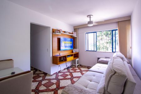 Sala de apartamento para alugar com 2 quartos, 50m² em Mutondo, São Gonçalo