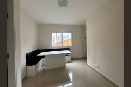Apartamento para alugar com 4 quartos, 95m² em Jardim das Acacias, São Paulo