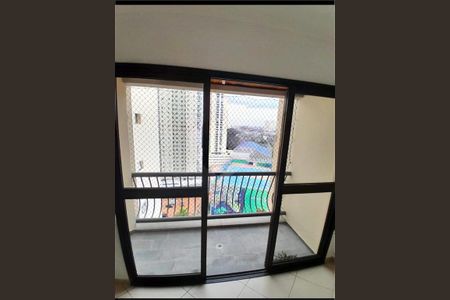 Apartamento à venda com 2 quartos, 68m² em Chácara Agrindus, Taboão da Serra