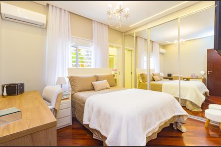 Suíte 1 de casa à venda com 2 quartos, 224m² em Quarta Parada, São Paulo