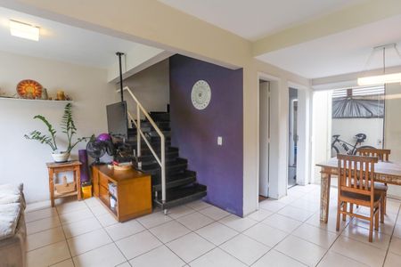 Sala de casa de condomínio à venda com 3 quartos, 98m² em Taboão, São Bernardo do Campo