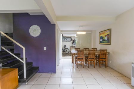 Sala de casa de condomínio à venda com 3 quartos, 98m² em Taboão, São Bernardo do Campo