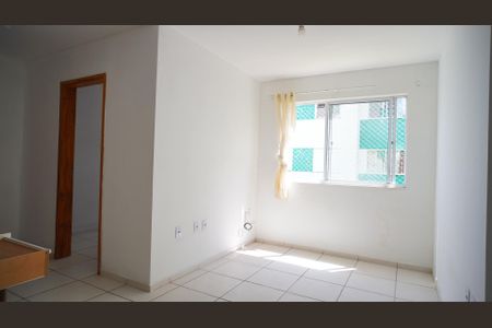 Sala de apartamento para alugar com 2 quartos, 54m² em Chapéu do Sol, Porto Alegre