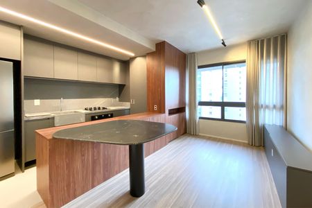 Sala de apartamento para alugar com 1 quarto, 45m² em Vila da Serra, Nova Lima