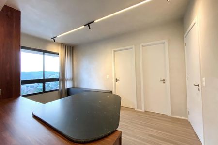Sala de apartamento para alugar com 1 quarto, 45m² em Vila da Serra, Nova Lima