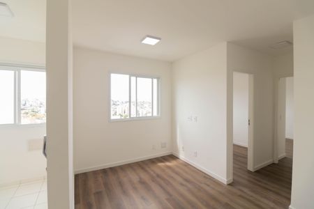 Sala de apartamento para alugar com 2 quartos, 43m² em Vila Nova Cachoeirinha, São Paulo