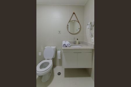 Banheiro de kitnet/studio para alugar com 1 quarto, 32m² em Sacomã, São Paulo