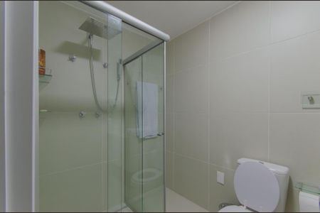 Banheiro de kitnet/studio para alugar com 1 quarto, 32m² em Sacomã, São Paulo