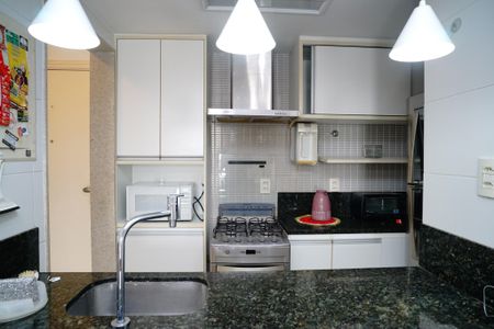 Cozinha de apartamento para alugar com 1 quarto, 120m² em Boa Viagem, Niterói