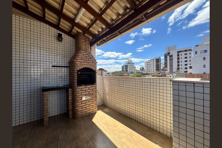 Apartamento à venda com 3 quartos, 180m² em Inconfidentes, Contagem