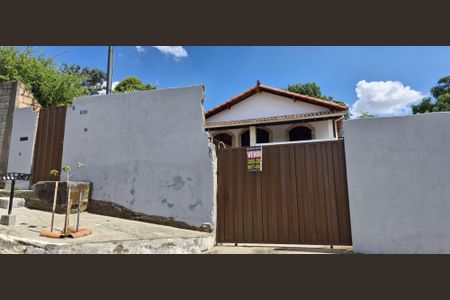 Casa à venda com 3 quartos, 160m² em Aeronautas, Lagoa Santa