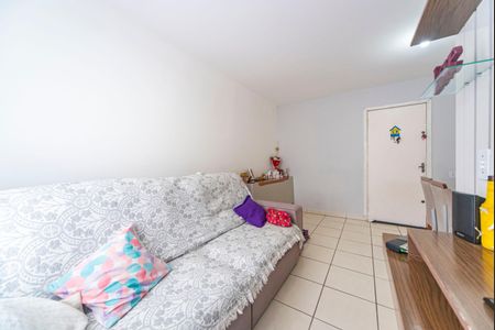 Sala de apartamento para alugar com 2 quartos, 72m² em Jardim Santa Cristina, Santo André