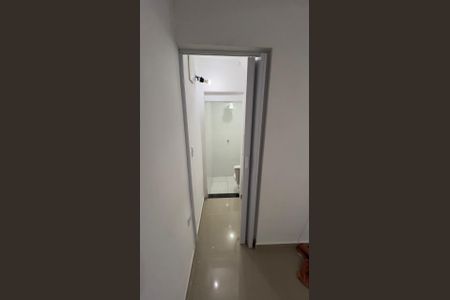 Casa para alugar com 1 quarto, 21m² em Vila Sonia do Taboao, Taboão da Serra