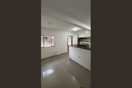 Casa para alugar com 1 quarto, 21m² em Vila Sonia do Taboao, Taboão da Serra
