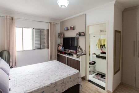 Suíte 1 de casa de condomínio à venda com 2 quartos, 65m² em Vila Nelson, São Paulo